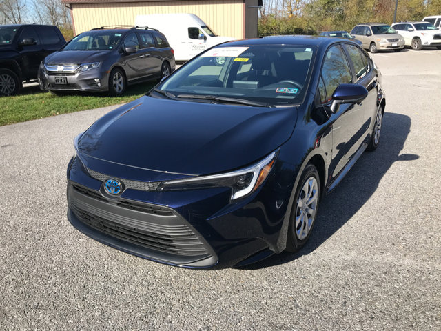 2025 Toyota Corolla Hybrid LE photo 4