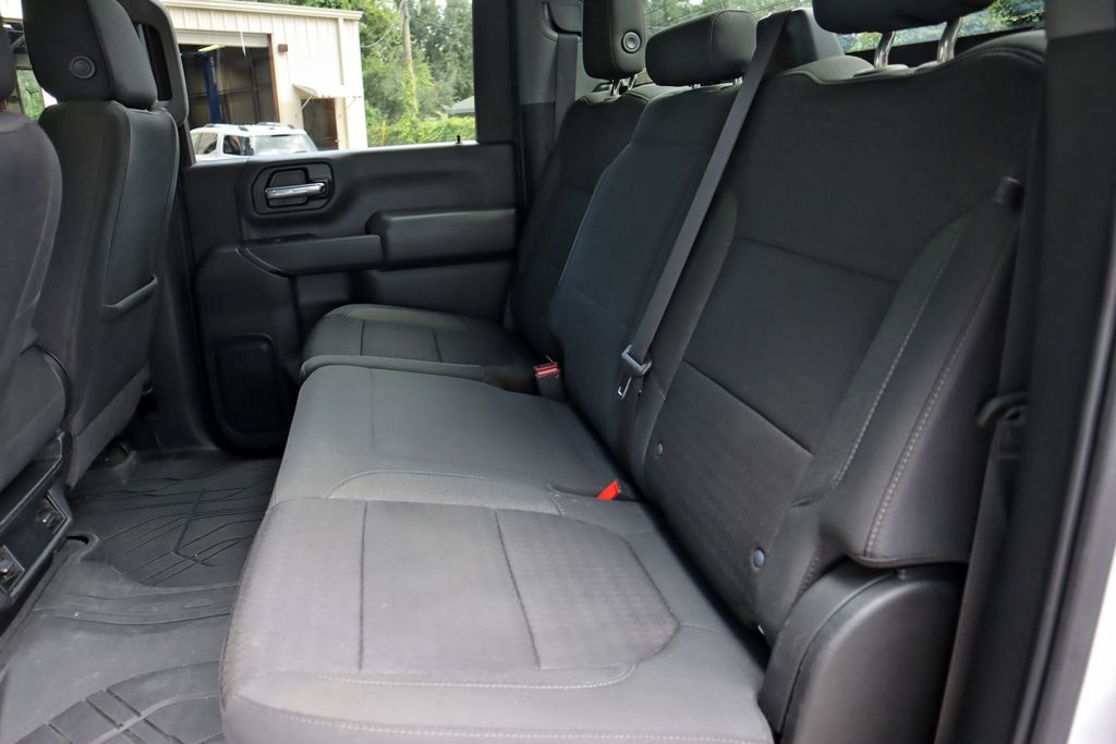 2022 Chevrolet Silverado 2500HD LT photo 22