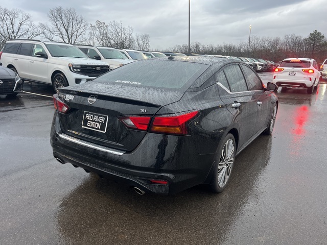 2023 Nissan Altima 2.5 SL photo 3