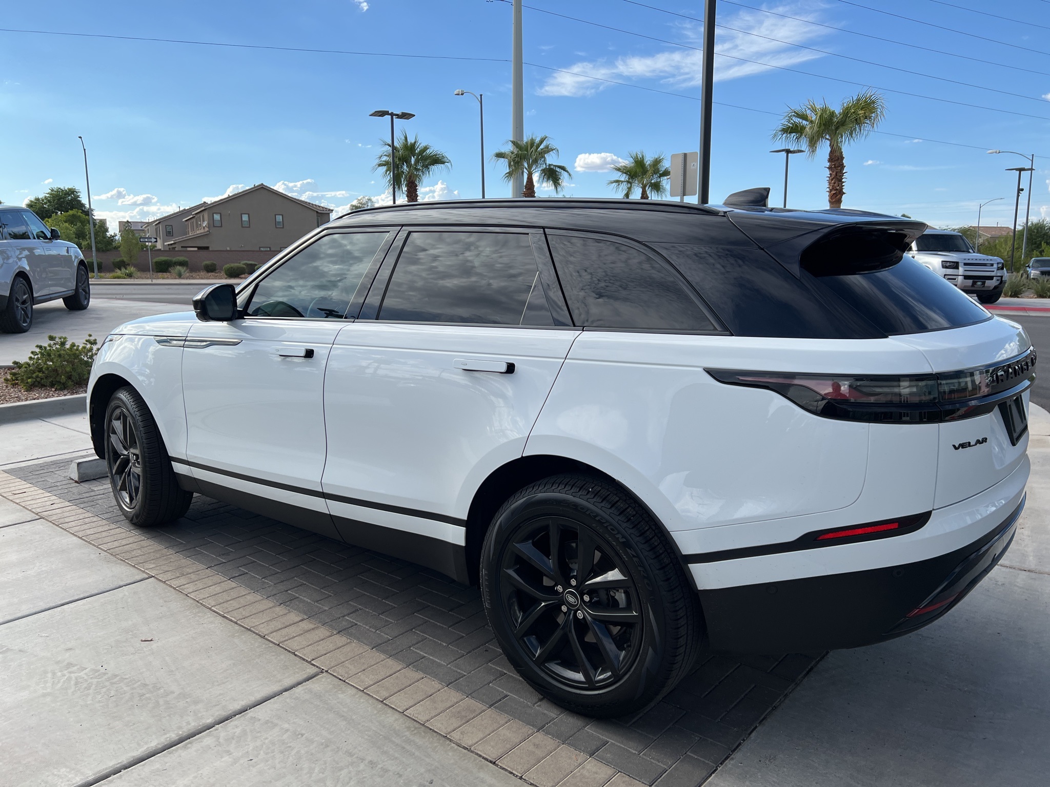 2024 Land Rover Range Rover Velar S photo 9