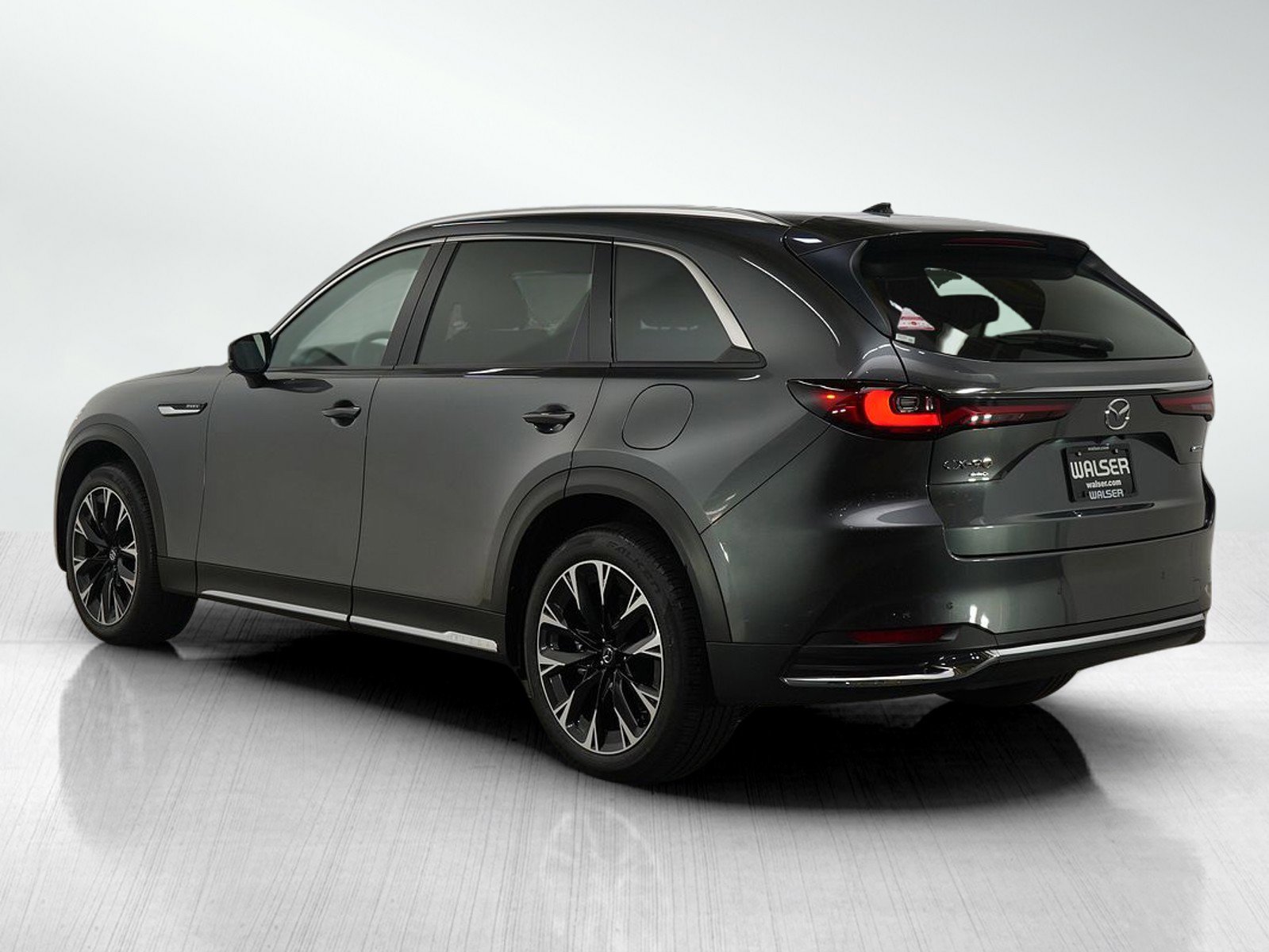 2025 Mazda CX-90 Premium Plus photo 2