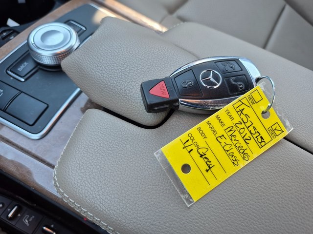 2012 Mercedes Benz E 350 photo 16