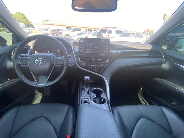 2022 Toyota Camry XSE photo 16