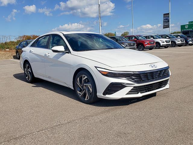 2025 Hyundai Elantra Hybrid Limited photo 3