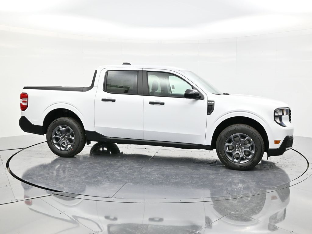 2025 Ford Maverick XLT photo 4