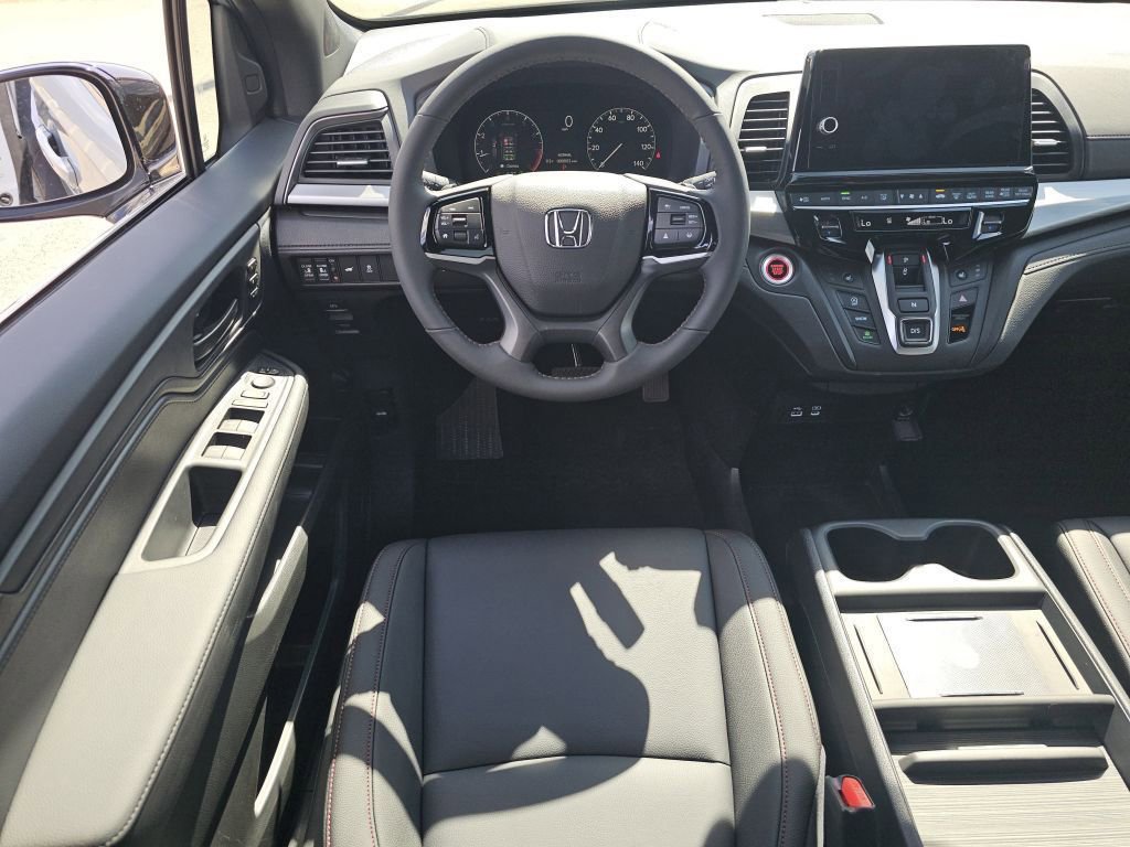 2026 Honda Odyssey photo 11