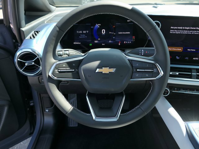 2026 Chevrolet Equinox LT photo 17