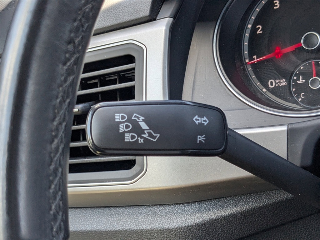 2019 Volkswagen Atlas V6 SE photo 24