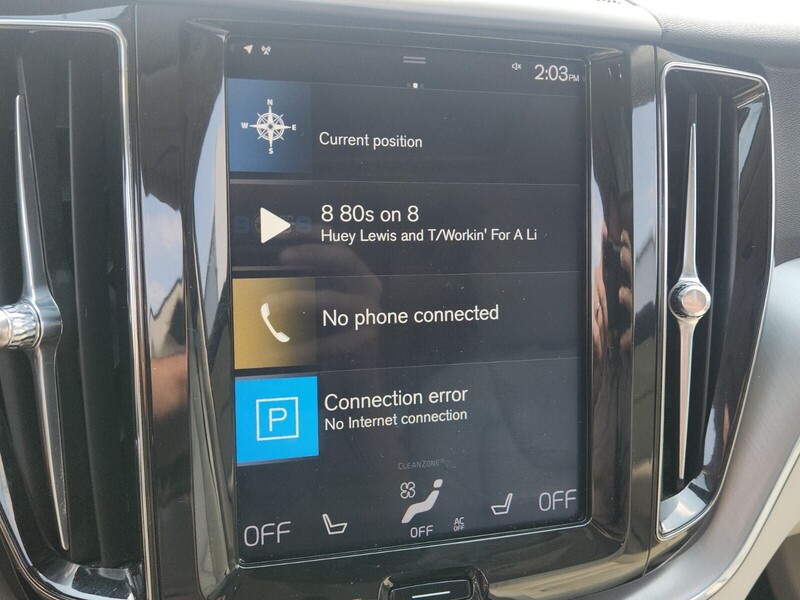2019 Volvo XC60 T5 Momentum photo 17