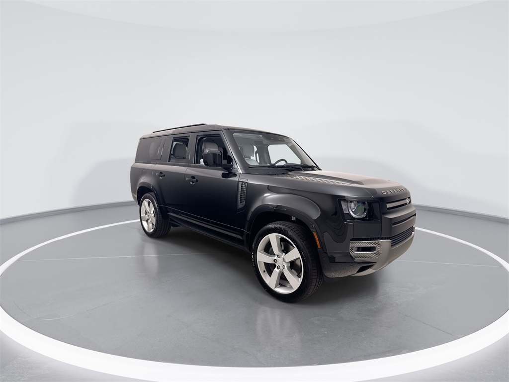 2025 Land Rover Defender 130 X-Dynamic SE photo 20