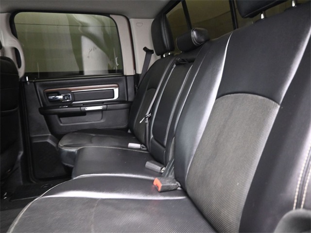 2017 Ram 1500 Laramie photo 14