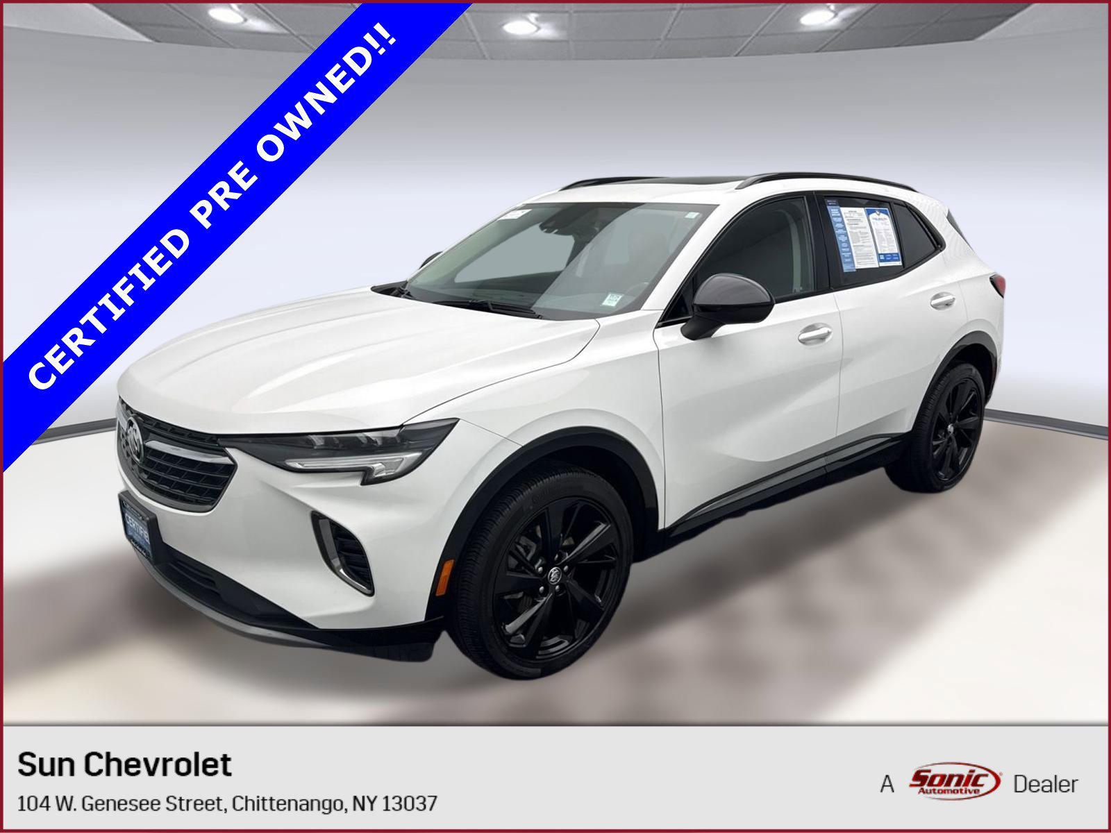 2022 Buick Envision Essence's photo