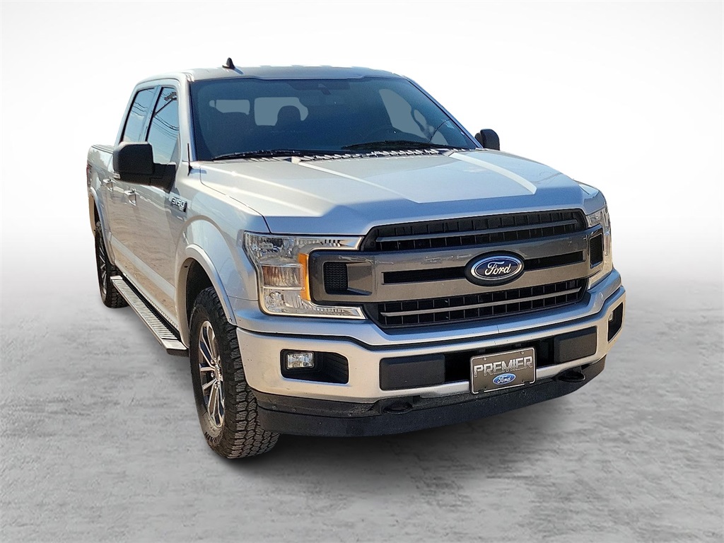 2019 Ford F-150 XLT photo 2
