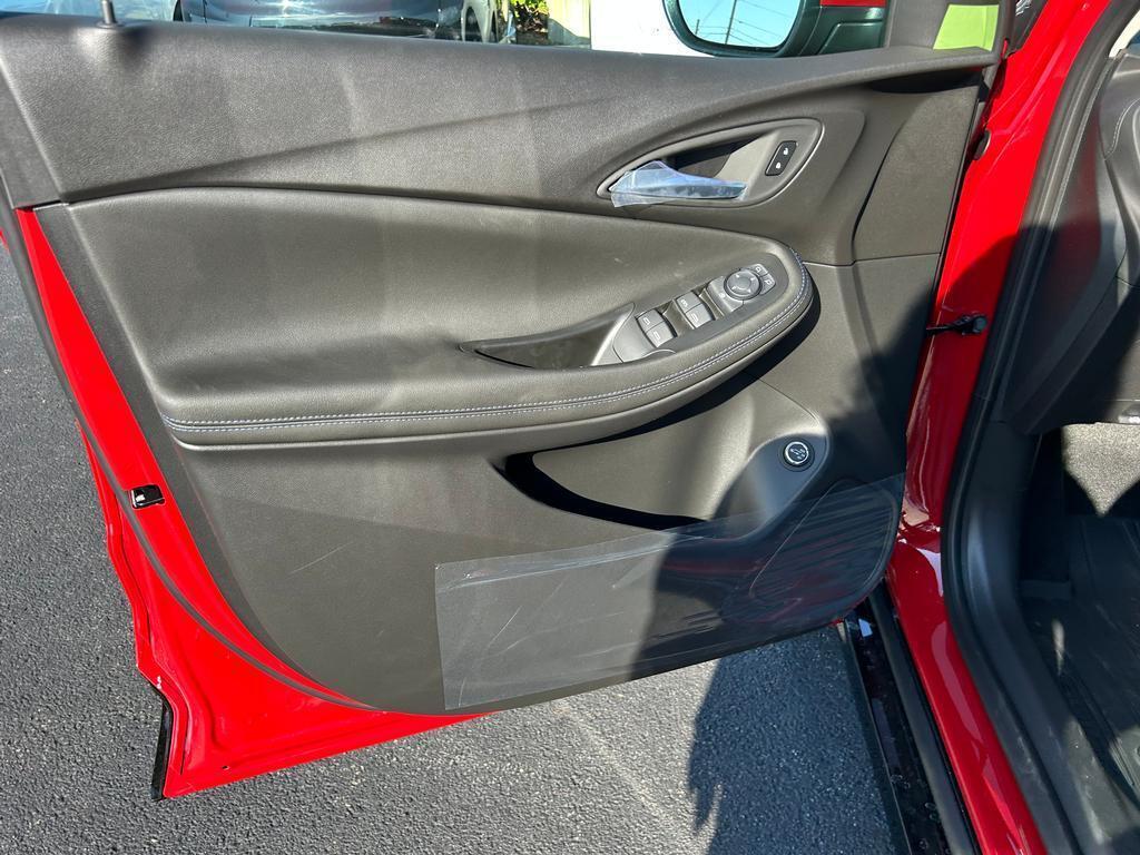 2026 Buick Encore GX Sport Touring photo 5