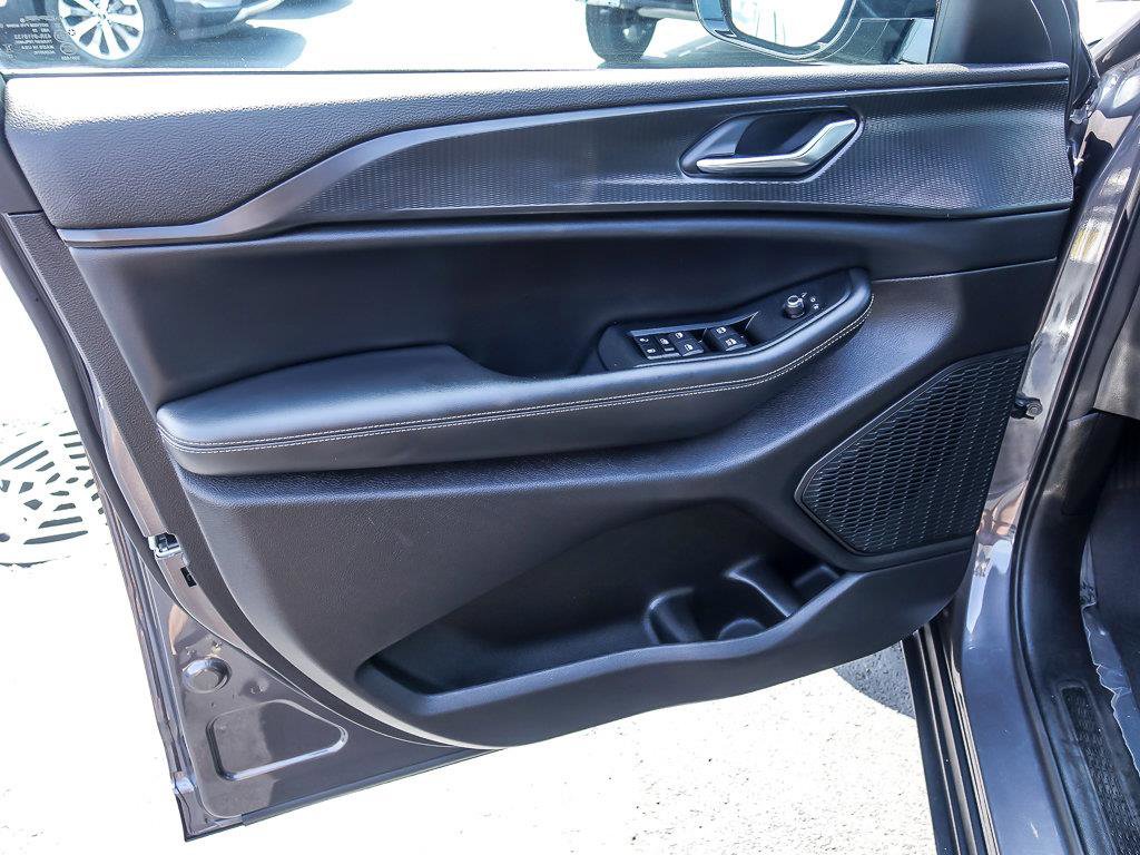 2024 JEEP GRAND CHEROKEE - Image 25