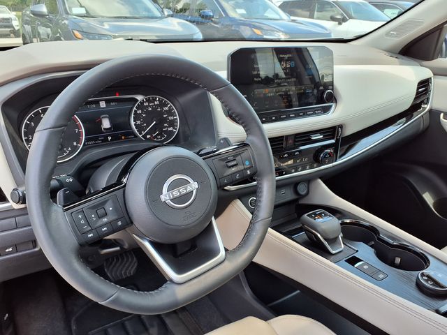 2023 Nissan Rogue SL photo 4