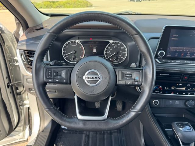 2021 Nissan Rogue SL photo 7