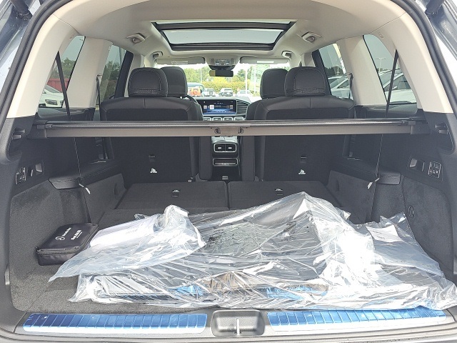 2026 Mercedes Benz GLS 450 4MATIC photo 9