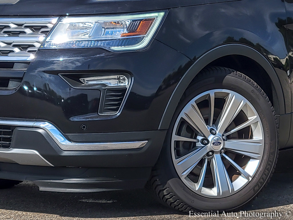 2019 Ford Explorer Limited photo 3