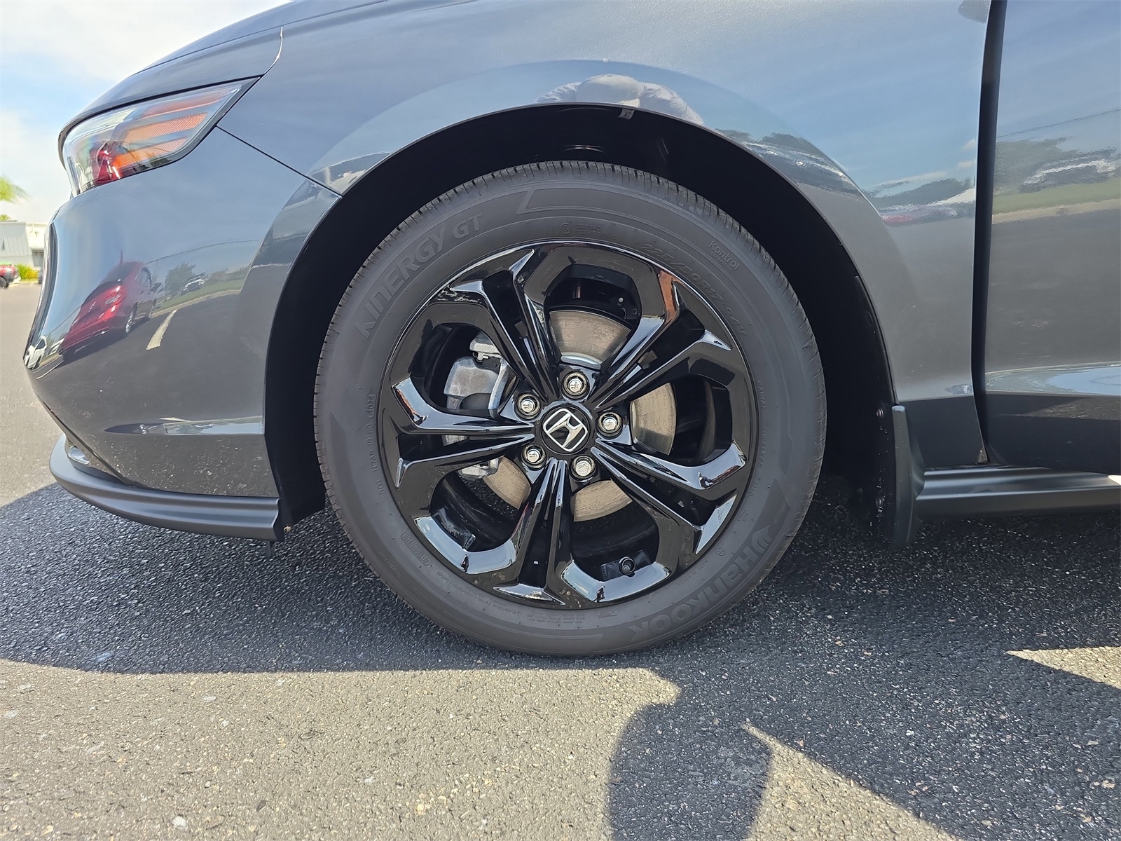 2025 Honda Accord SE photo 9