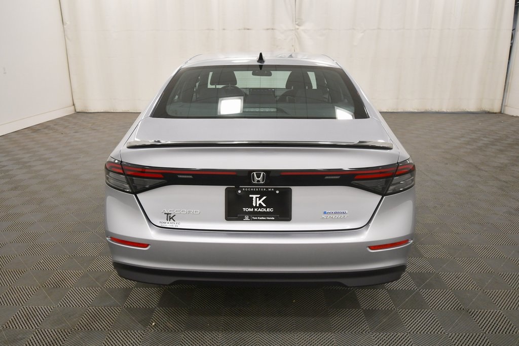 2023 Honda Accord Hybrid Sport photo 3