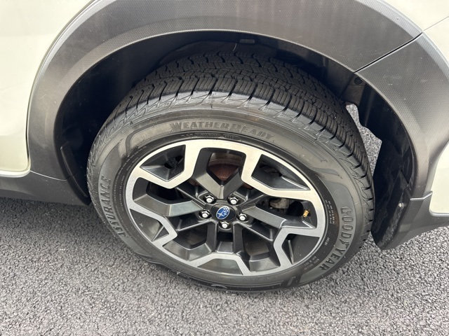 2017 Subaru Crosstrek 2.0i Premium photo 7