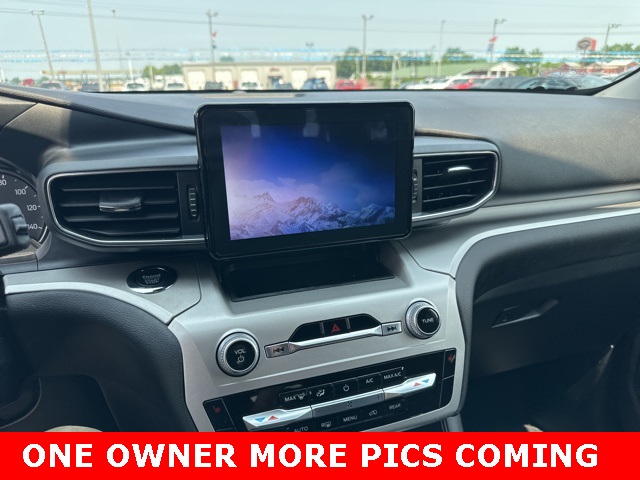 2022 Ford Explorer XLT photo 4