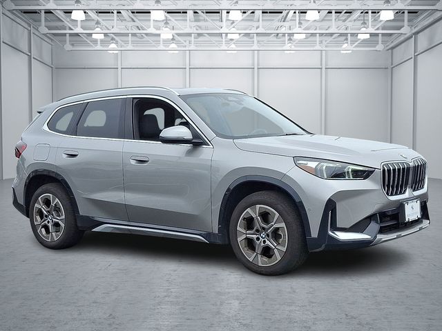 2025 Bmw X1 XDrive28i photo 3
