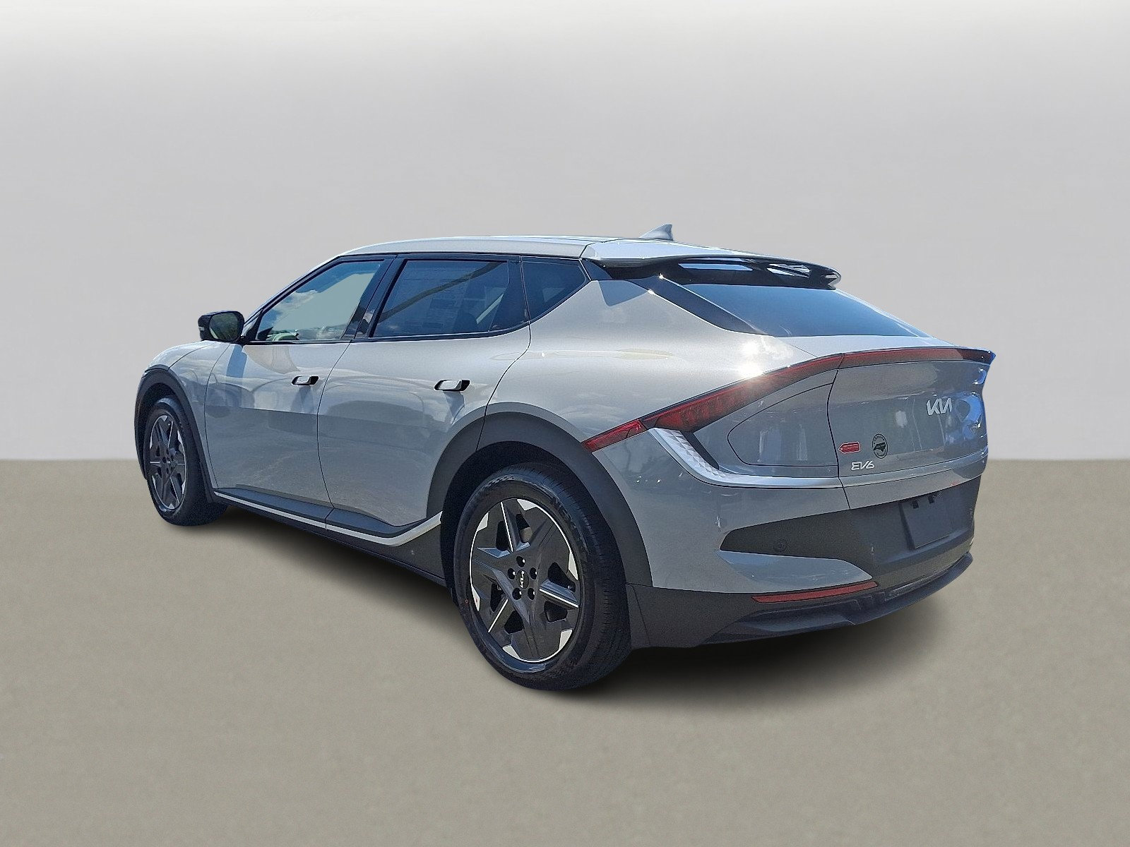 2025 Kia EV6 Light photo 3