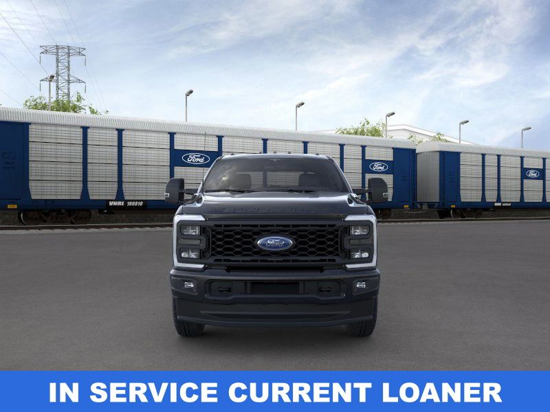 2025 Ford F-250 photo 4
