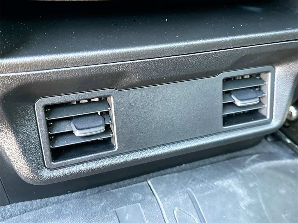 2023 Chevrolet Silverado 1500 Custom photo 21