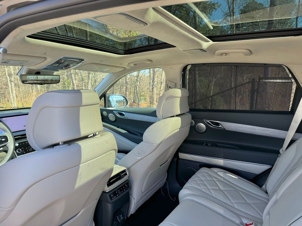 2025 Genesis GV80 3.5T Prestige photo 22