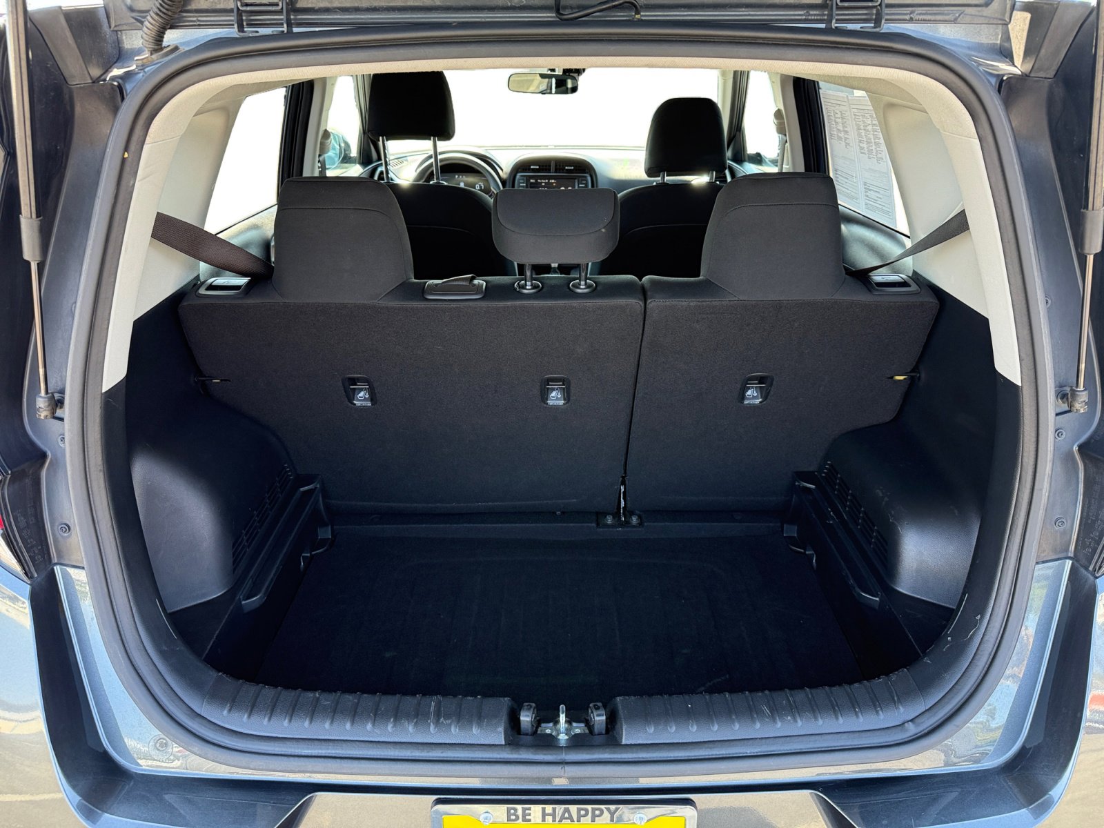 2023 Kia Soul LX photo 13