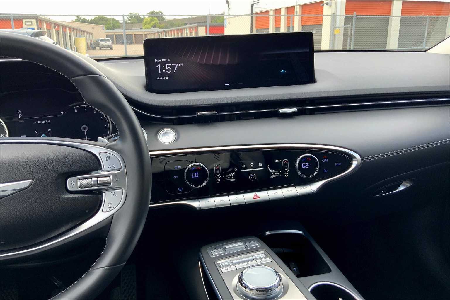 2025 Genesis GV70 2.5T photo 6
