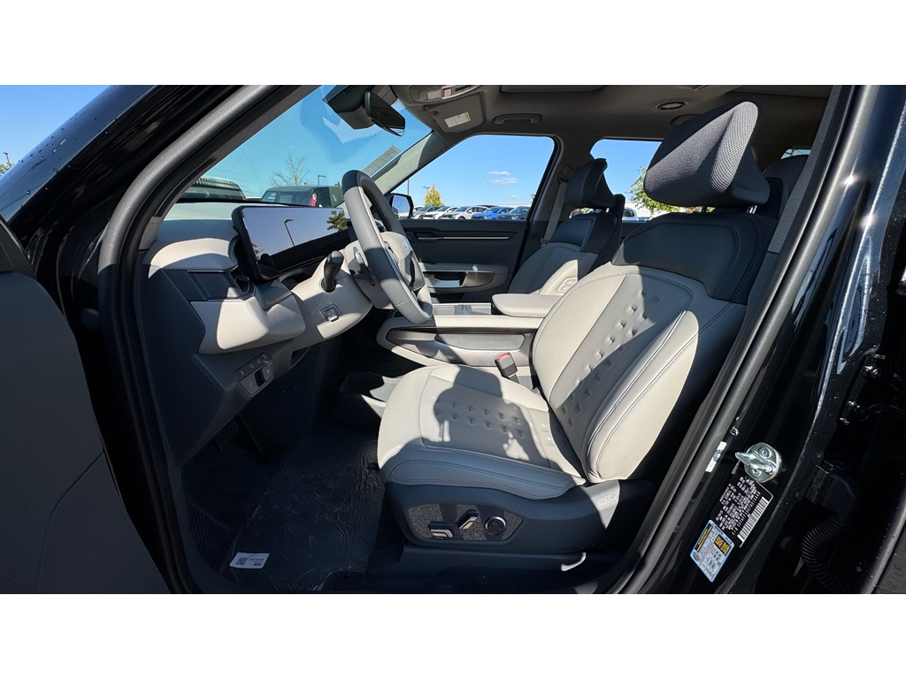 2026 Kia EV9 Wind photo 7