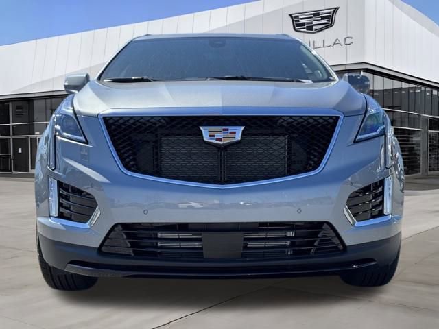 2025 Cadillac XT6 Sport photo 3