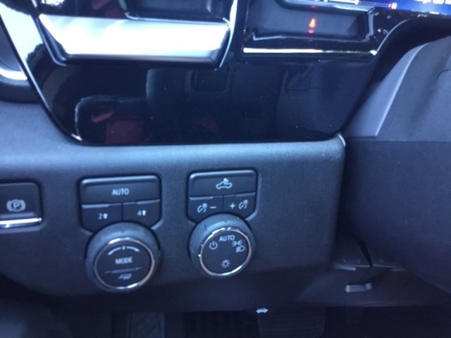 2026 Chevrolet Silverado 1500 LT photo 14