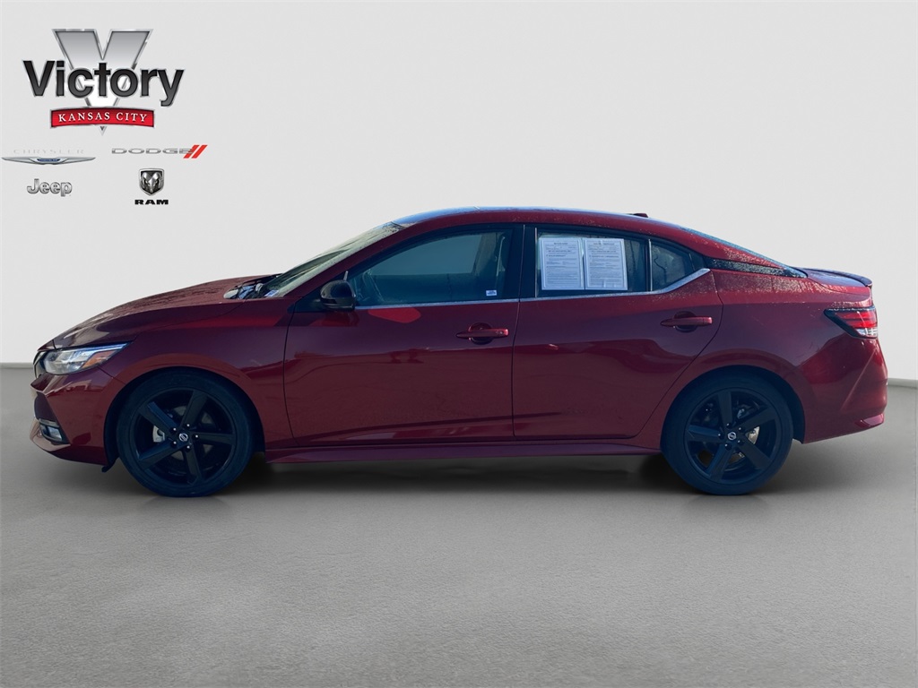 2022 Nissan Sentra SR photo 4