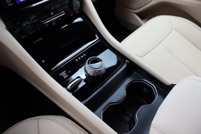 2025 Jeep Grand Cherokee Limited photo 17