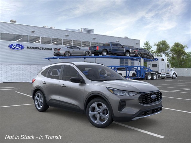 2026 Ford Escape ST-Line photo 7