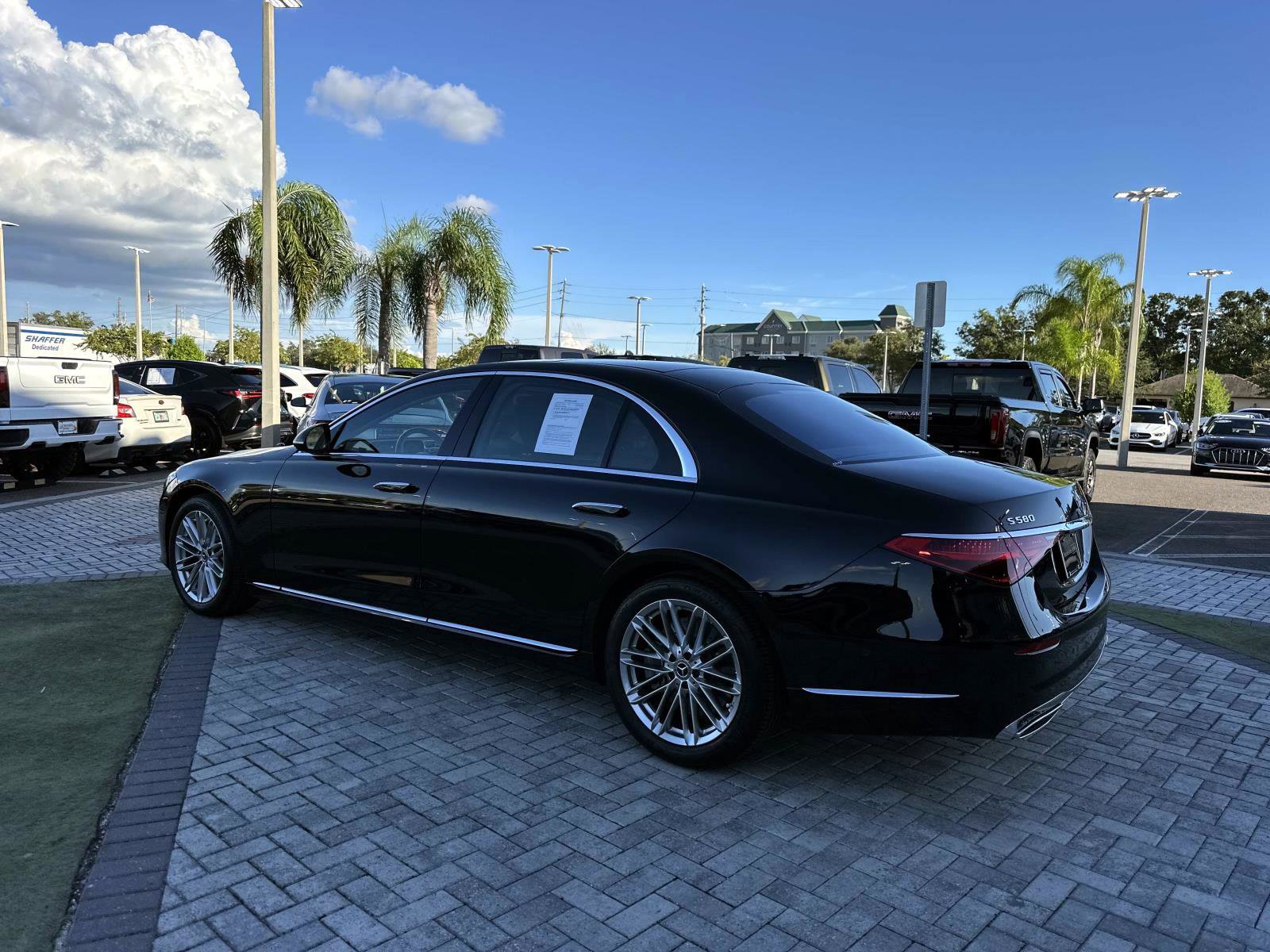 2022 Mercedes Benz S 580 4MATIC photo 4
