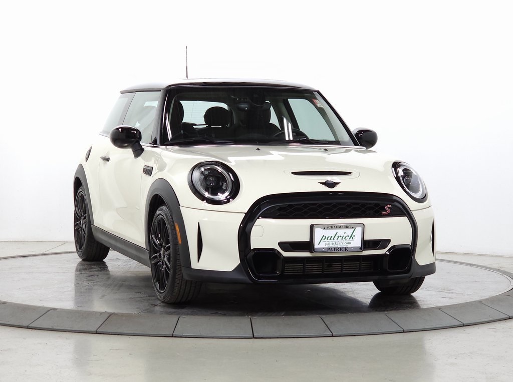 2022 MINI Hardtop 2 Door S's photo