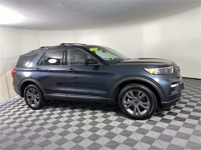 2022 Ford Explorer XLT photo 9