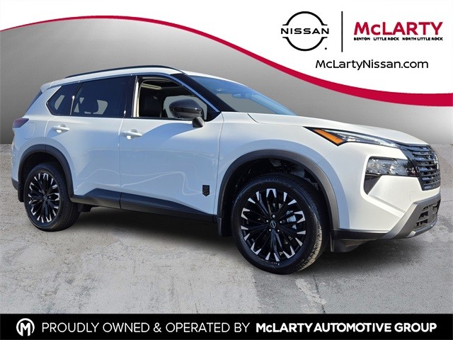 2026 Nissan Rogue Dark Armor's photo