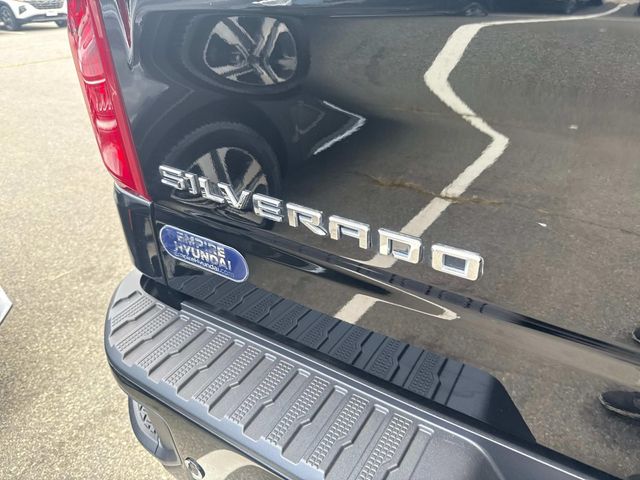2024 Chevrolet Silverado 1500 LT Trail Boss photo 4
