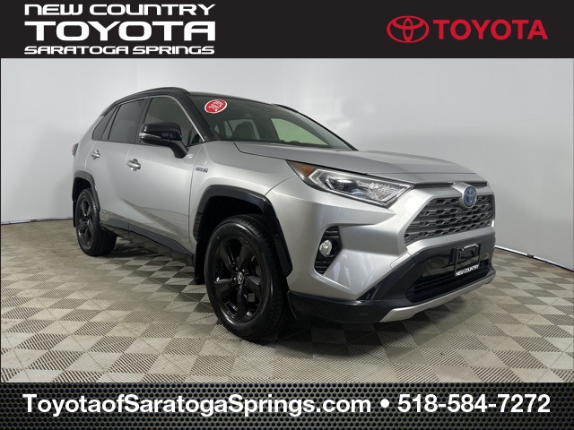 2020 Toyota RAV4 XSE's photo
