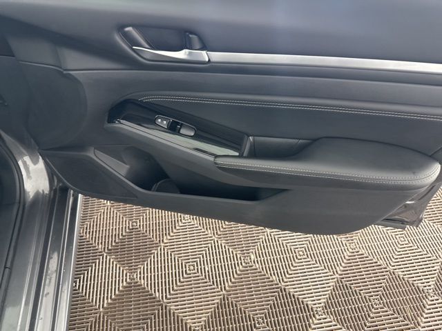 2023 Nissan Altima 2.5 SL photo 19