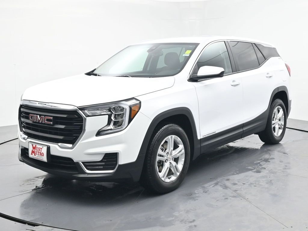 2024 GMC Terrain SLE's photo