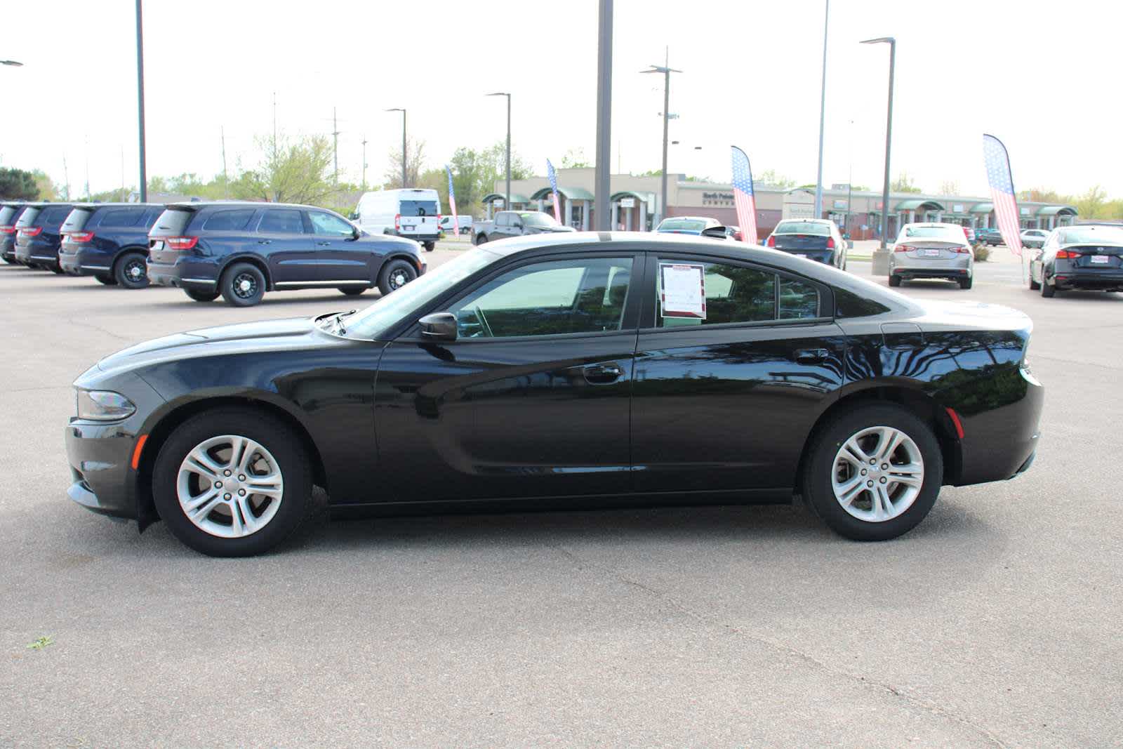 2023 Dodge Charger SXT photo 3