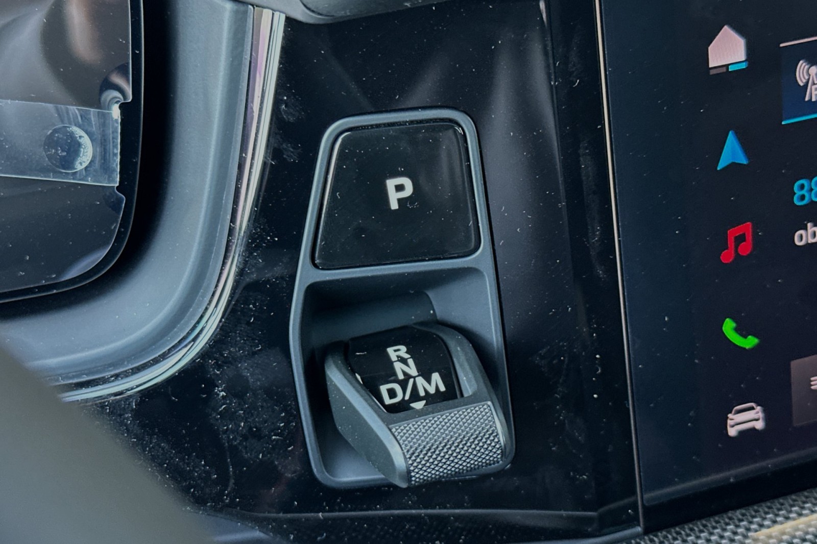2025 Porsche Cayenne Turbo E-Hybrid photo 21